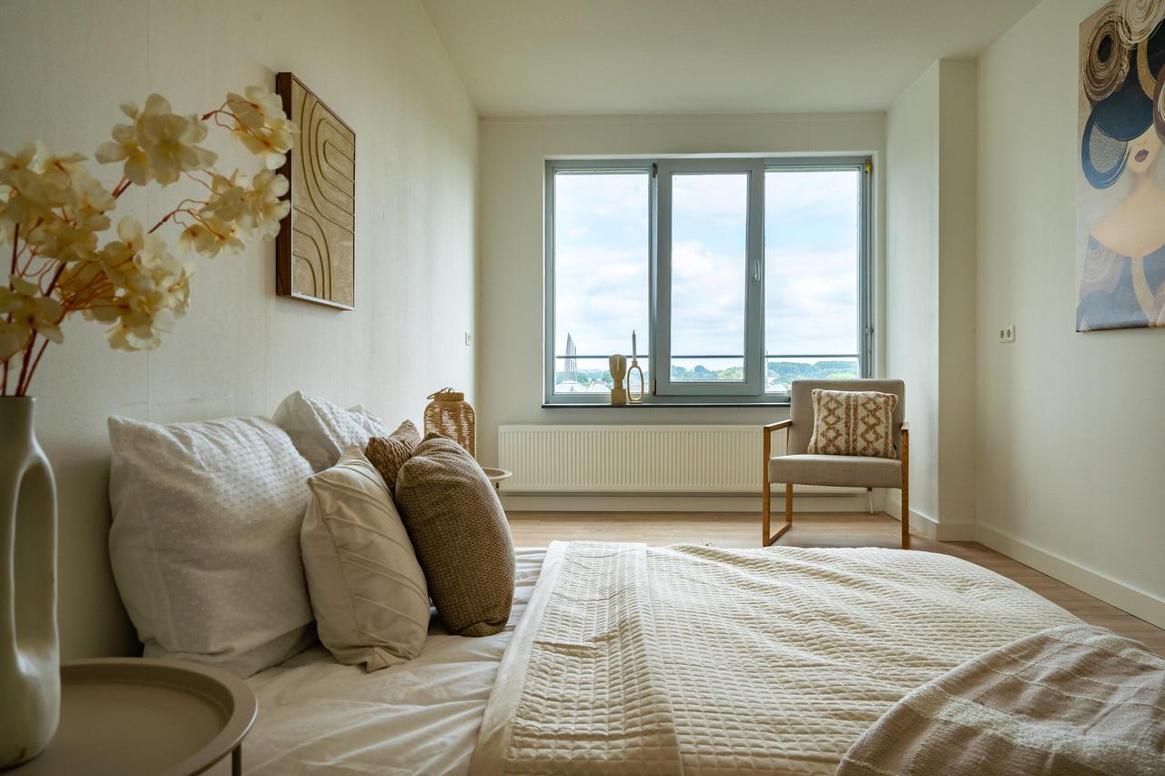 3-Bedroom Apartment in Stadshagen - Image 29