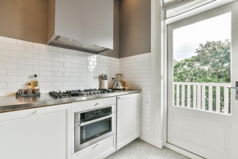 Licht 2-kamerappartement aan het Vondelpark - Afbeelding 21