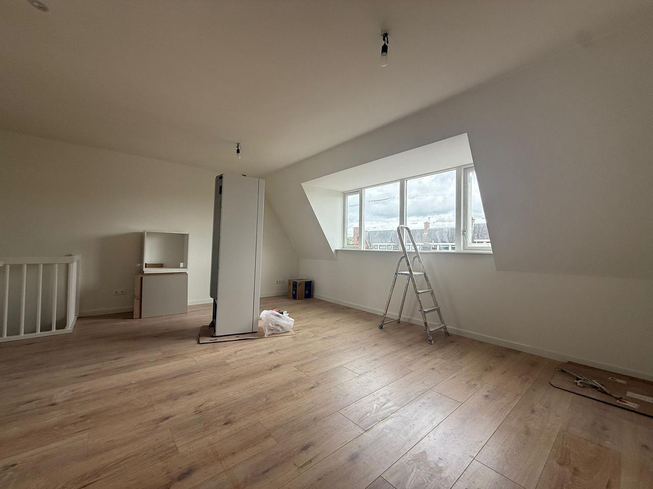 Gasloze bovenwoning met 2 slaapkamers - Afbeelding 3