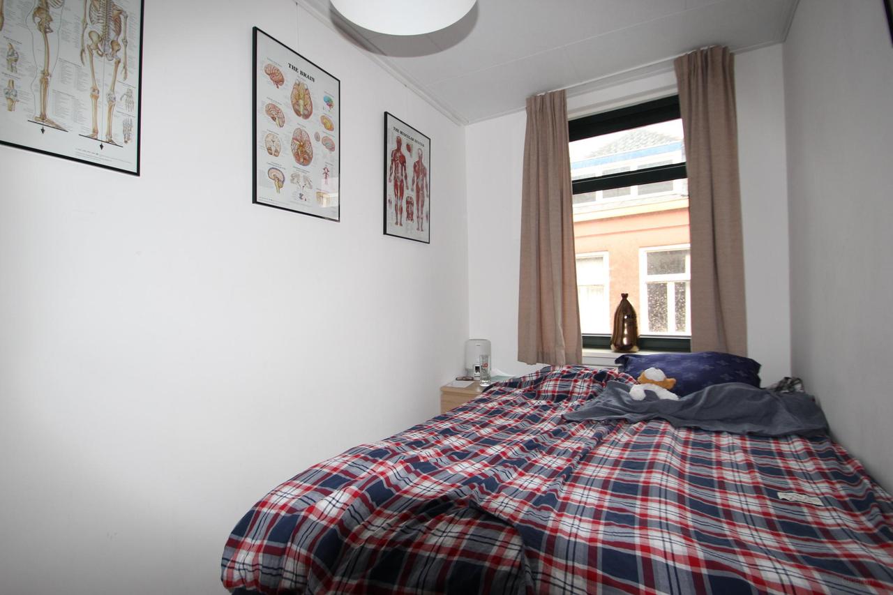 4-room apartment with roof terrace in Utrecht - Image 8