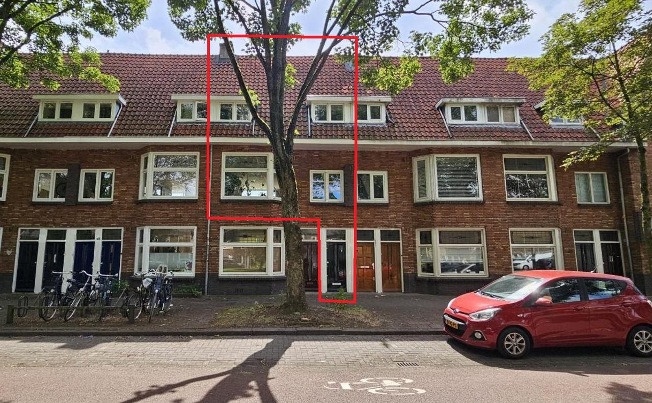 Licht appartement met terras in Zuilen - Afbeelding 1