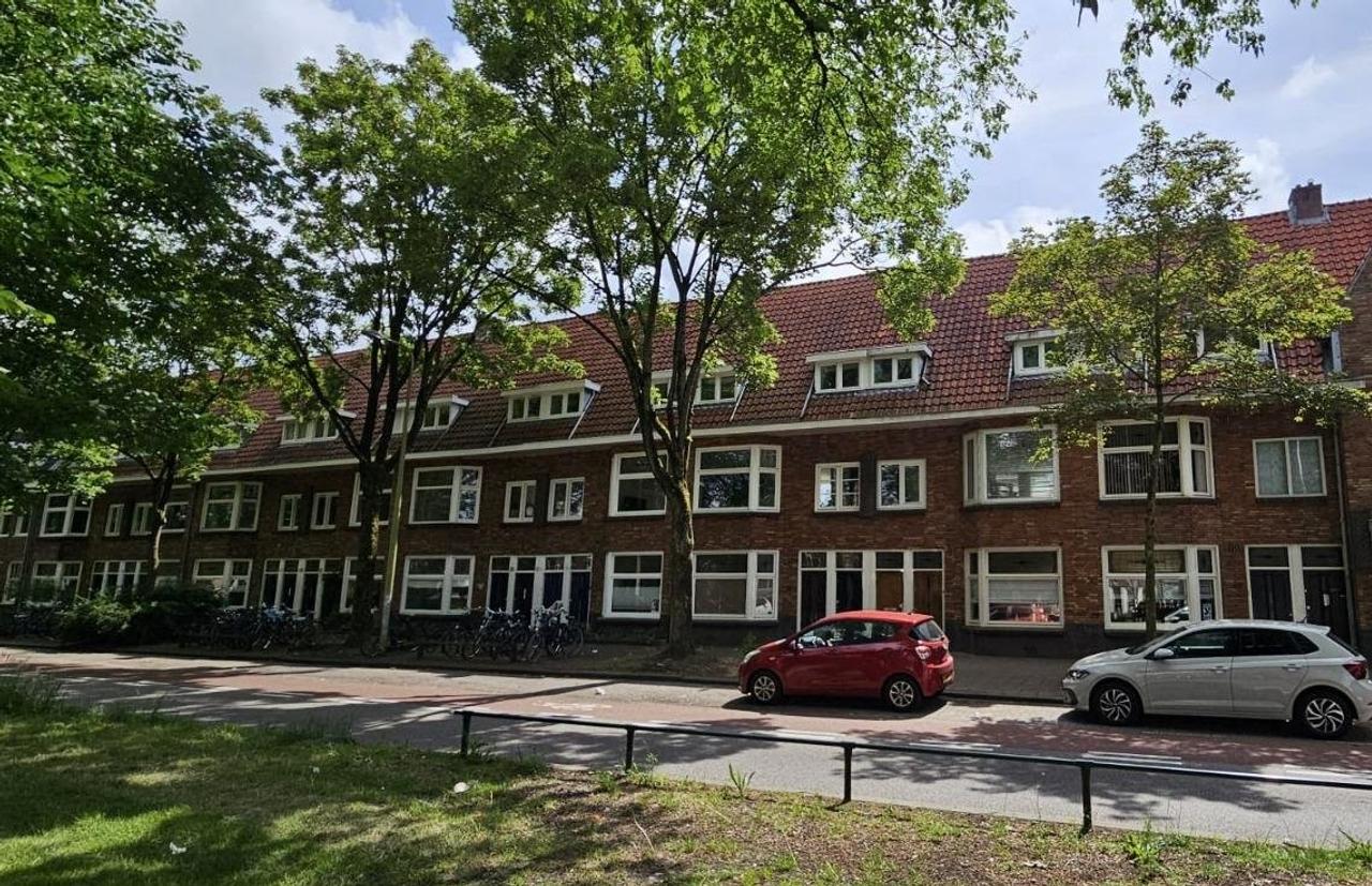 Licht appartement met terras in Zuilen - Afbeelding 2