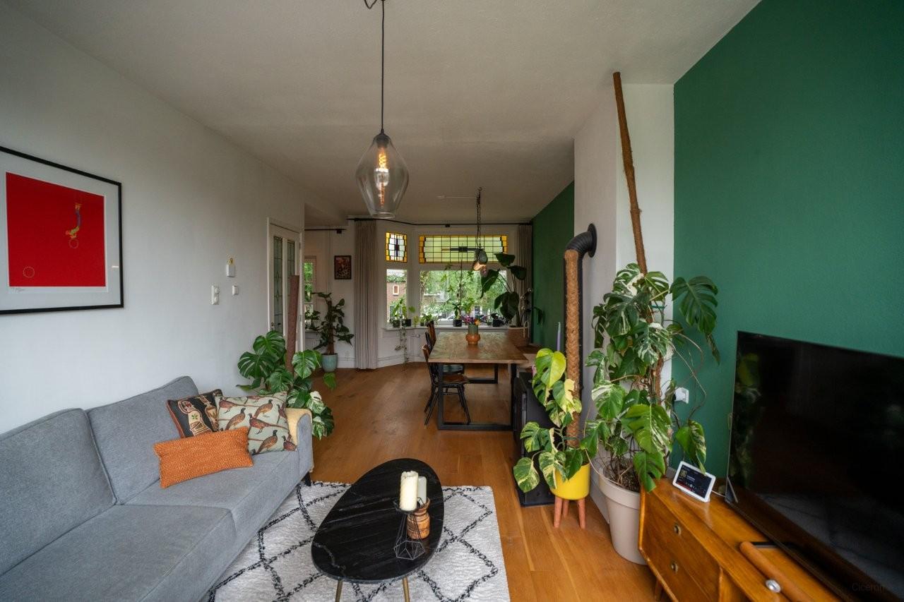 Licht appartement met terras in Zuilen - Afbeelding 3