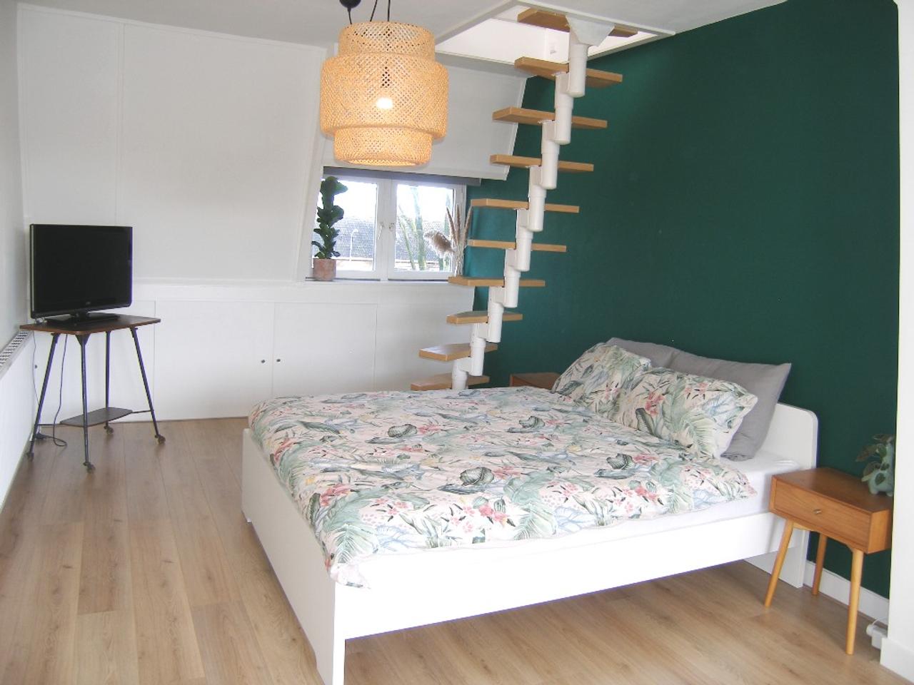 Licht appartement met terras in Zuilen - Afbeelding 23