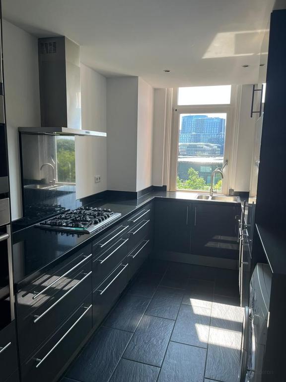 78 m² appartement met twee balkons in Zuid - Afbeelding 9