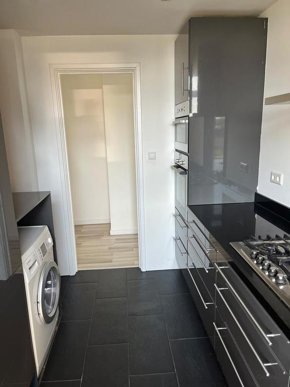 78 m² appartement met twee balkons in Zuid - Afbeelding 10