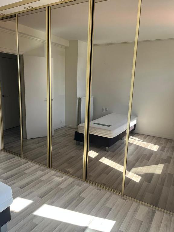 78 m² appartement met twee balkons in Zuid - Afbeelding 16