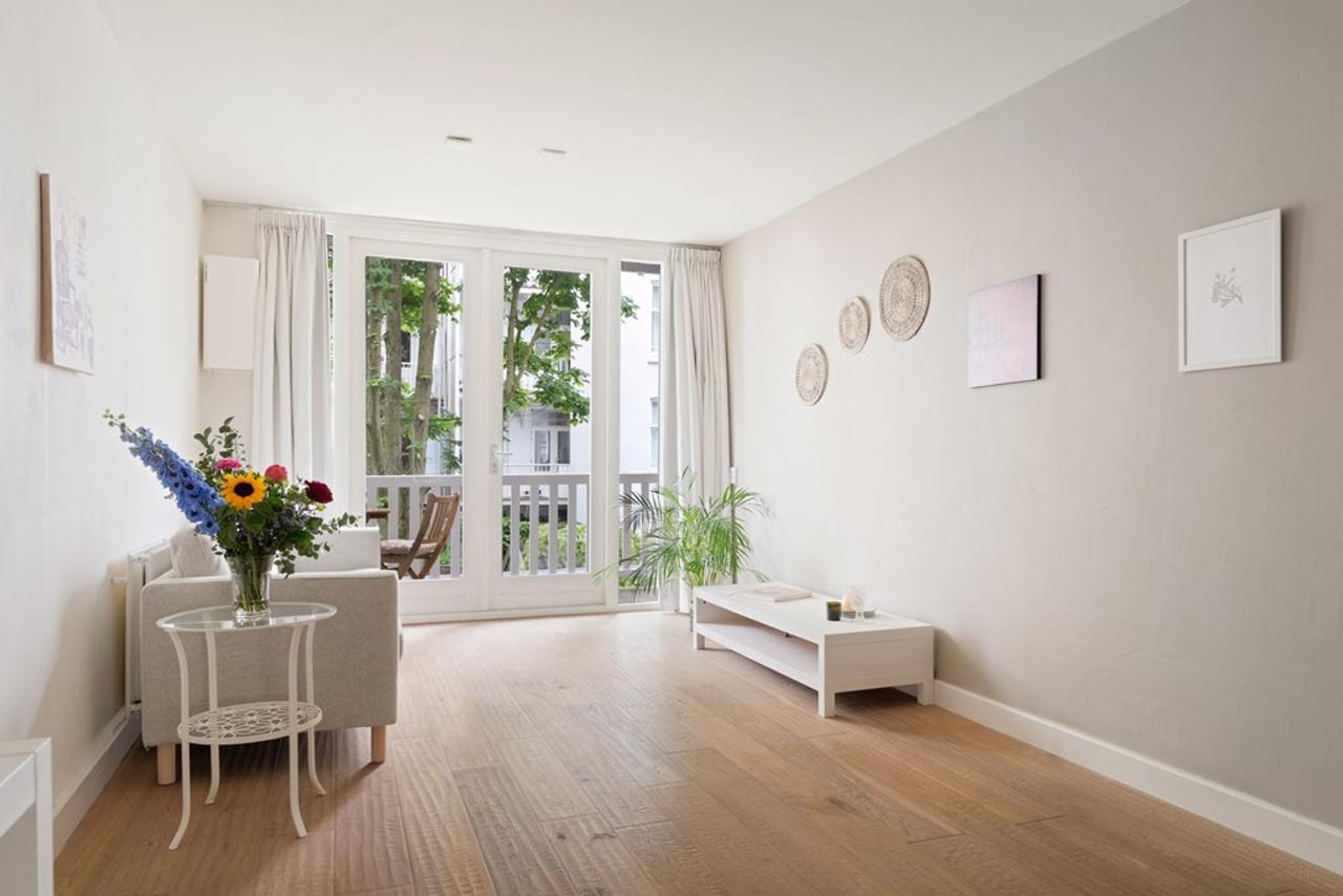Gemeubileerd 2-kamerappartement in Oud-West - Afbeelding 2