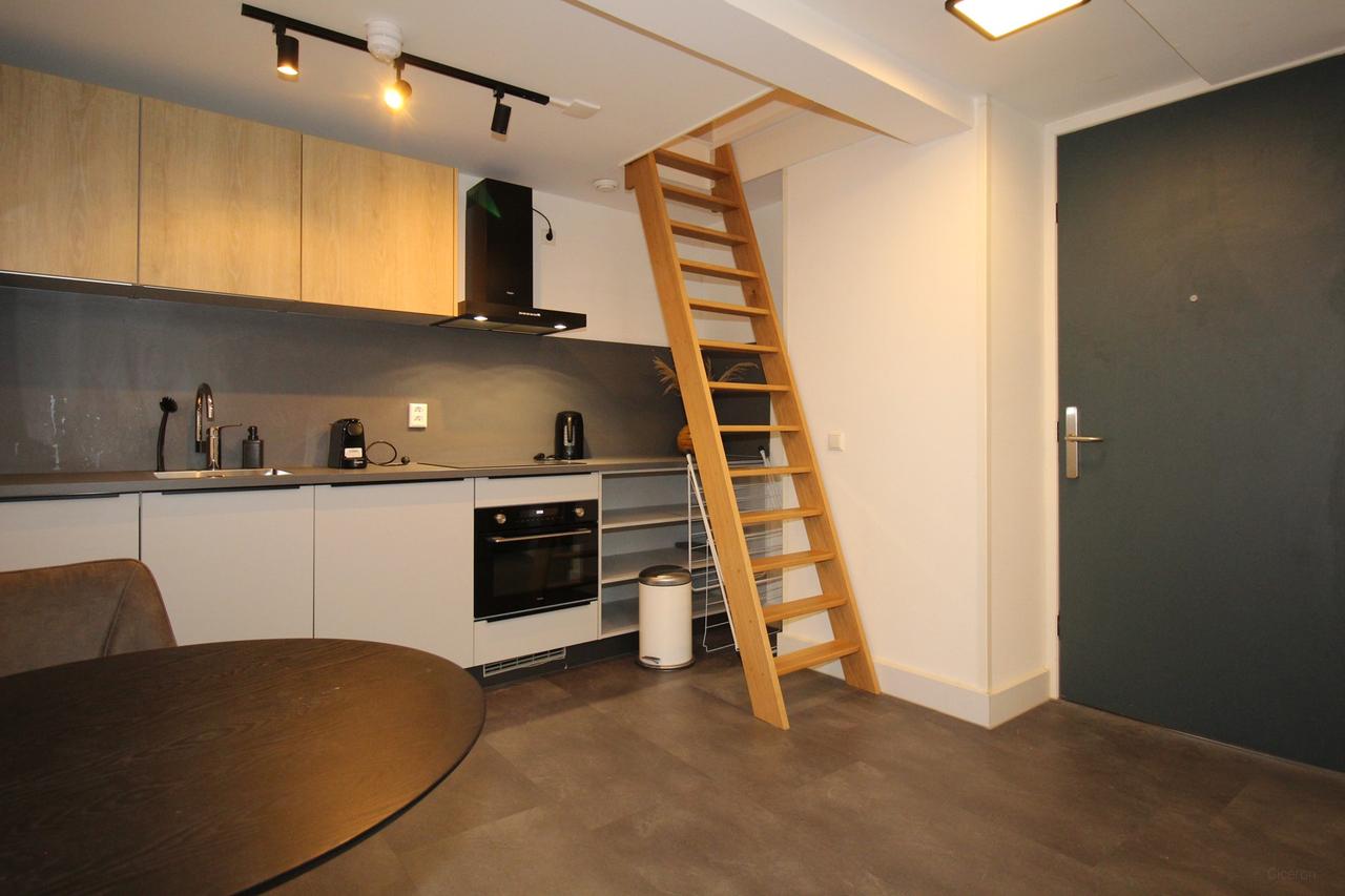 Short-stay appartement in Cool, Rotterdam - Afbeelding 1