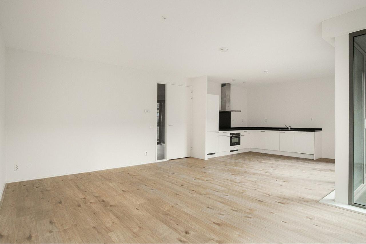 Bright 2-bedroom apartment in Leidsche Rijn - Image 6