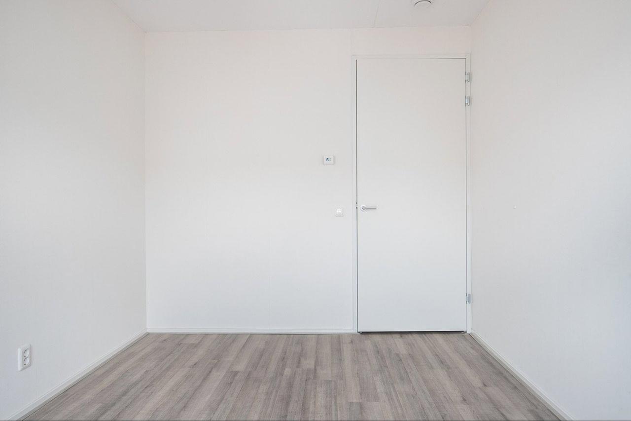 Bright 2-bedroom apartment in Leidsche Rijn - Image 19