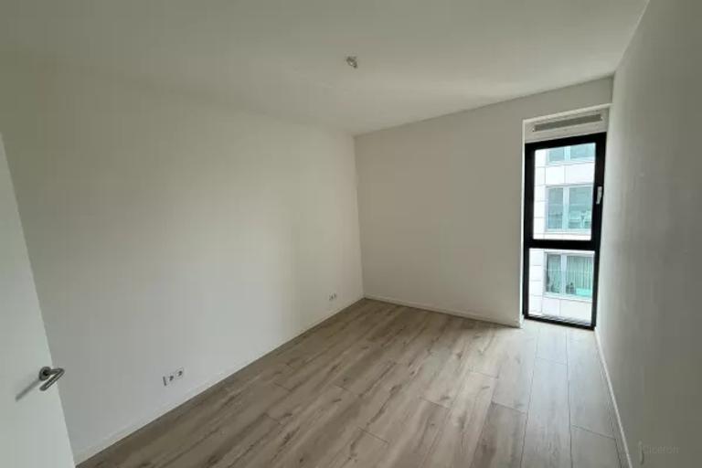 66 m² op de 10e met balkon in Sloterdijk - Afbeelding 5