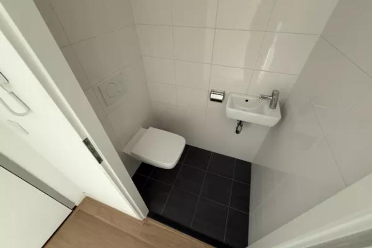 66 m² op de 10e met balkon in Sloterdijk - Afbeelding 8
