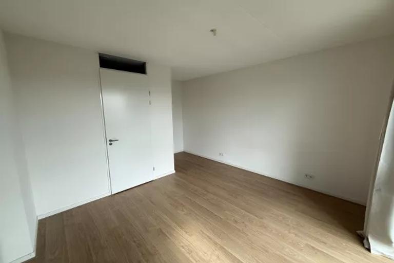 66 m² op de 10e met balkon in Sloterdijk - Afbeelding 10