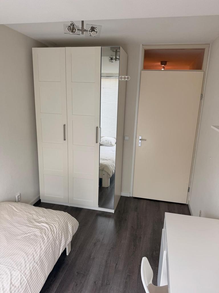 Gemeubileerde studentenkamer in Osdorp - Afbeelding 3