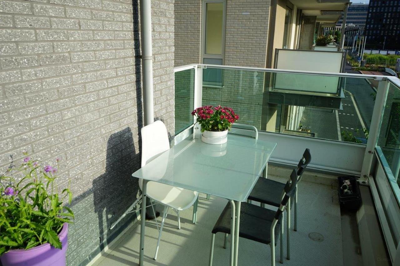 Gemeubileerd 2-kamerappartement met balkon - Afbeelding 6