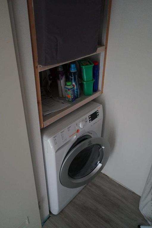 Gemeubileerd 2-kamerappartement met balkon - Afbeelding 10