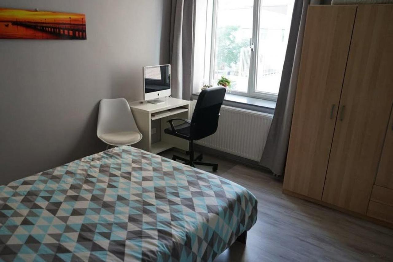 Gemeubileerd 2-kamerappartement met balkon - Afbeelding 11