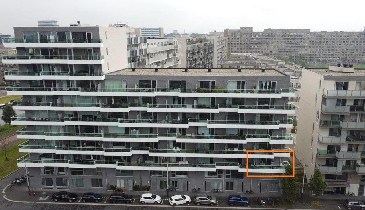 Gemeubileerd 2-kamerappartement met balkon - Afbeelding 12