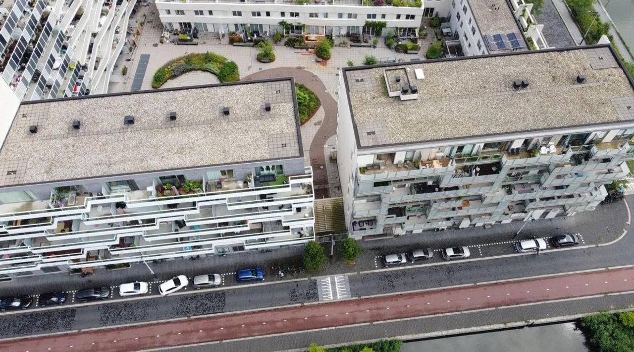 Gemeubileerd 2-kamerappartement met balkon - Afbeelding 13