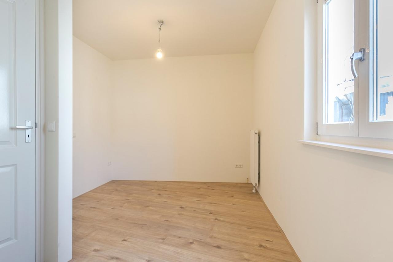 2-Bedroom Apartment with Roof Terrace in Utrecht East - Image 10