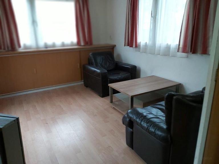 Quiet 2-bedroom chalet in Schaijk - Image 5