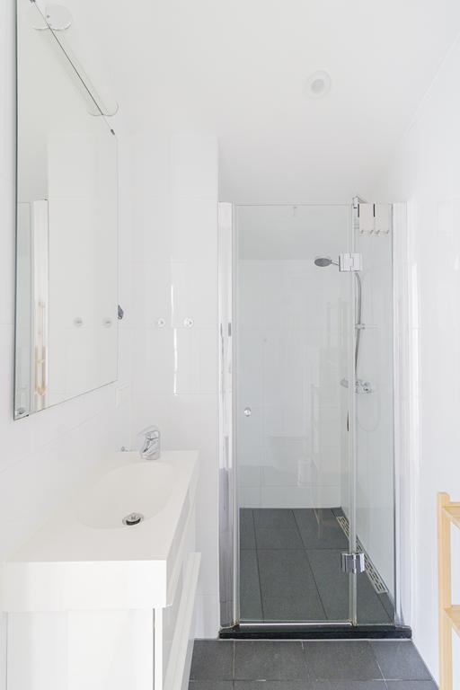 Furnished 5-Bedroom Family Home - Image 20
