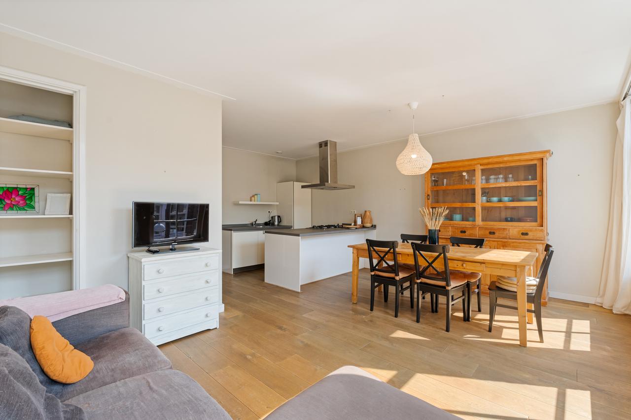 2-slaapkamerappartement met balkon in De Pijp - Afbeelding 5