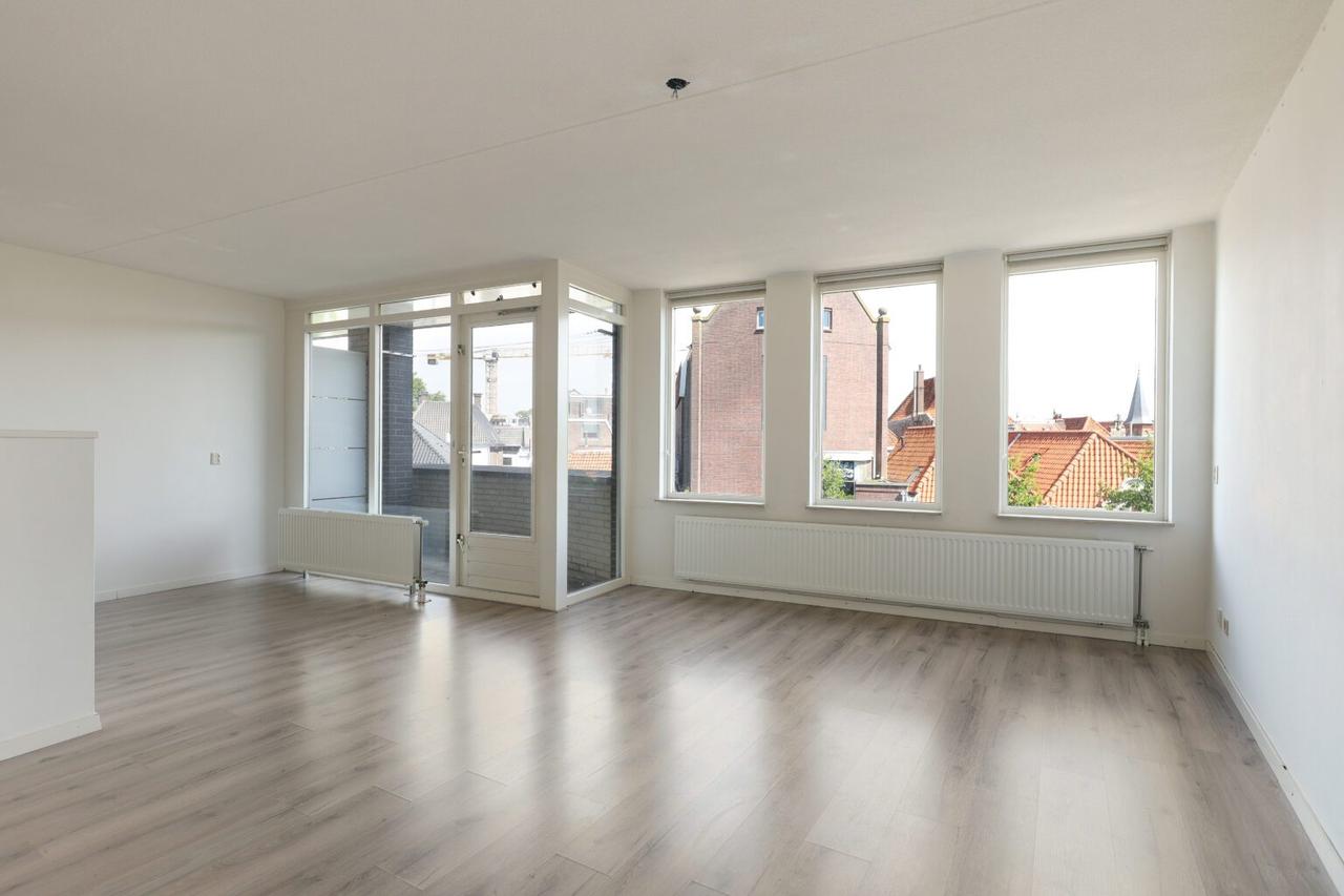 77 m² appartement met balkon in hartje Zwolle - Afbeelding 7