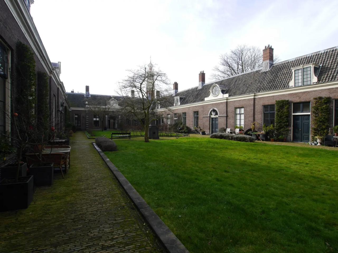Wonen in het historische Teylers Hofje - Afbeelding 1