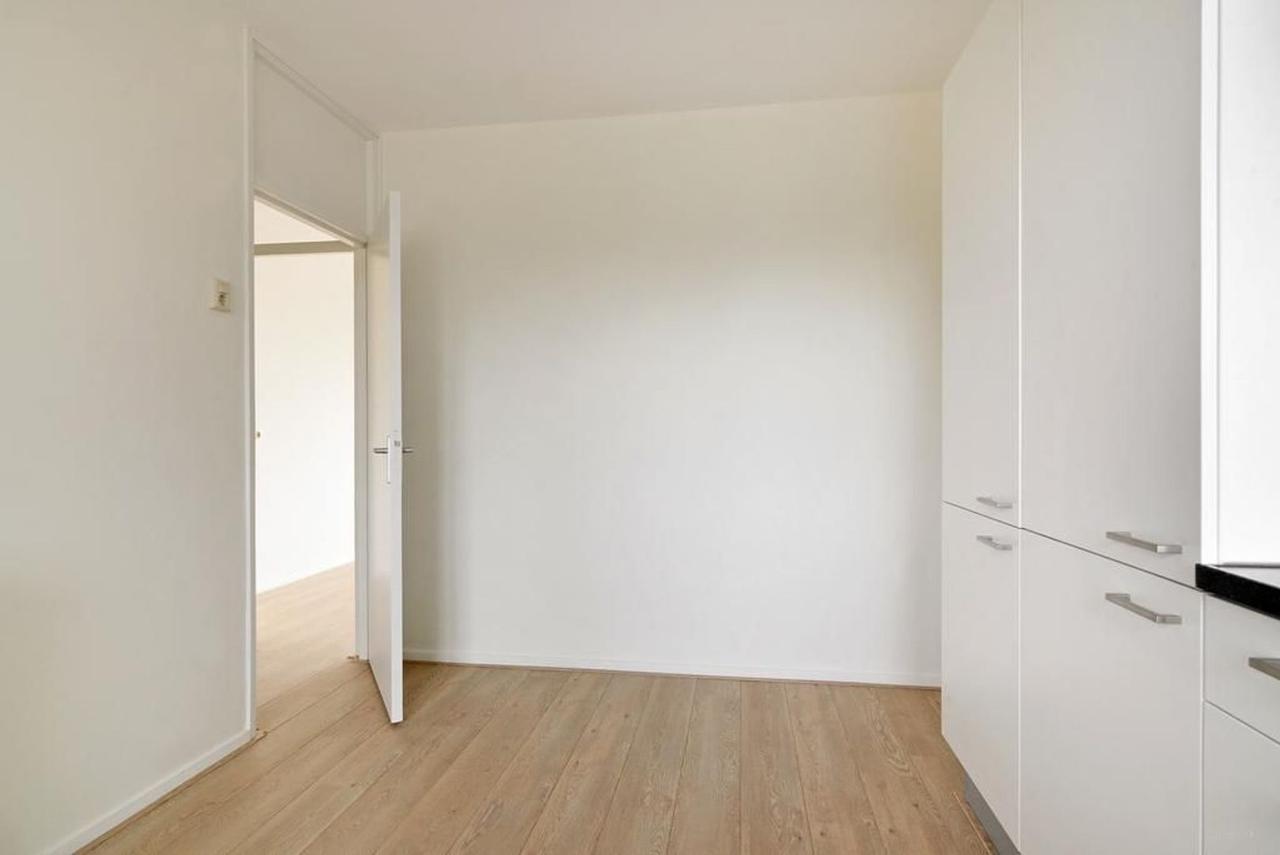 4-kamer appartement op de 14e verdieping - Afbeelding 7