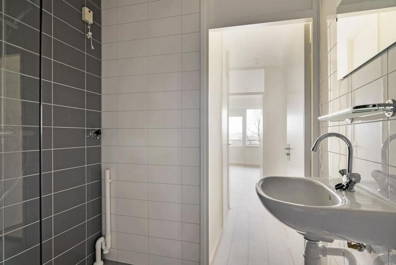 4-kamer appartement op de 14e verdieping - Afbeelding 16