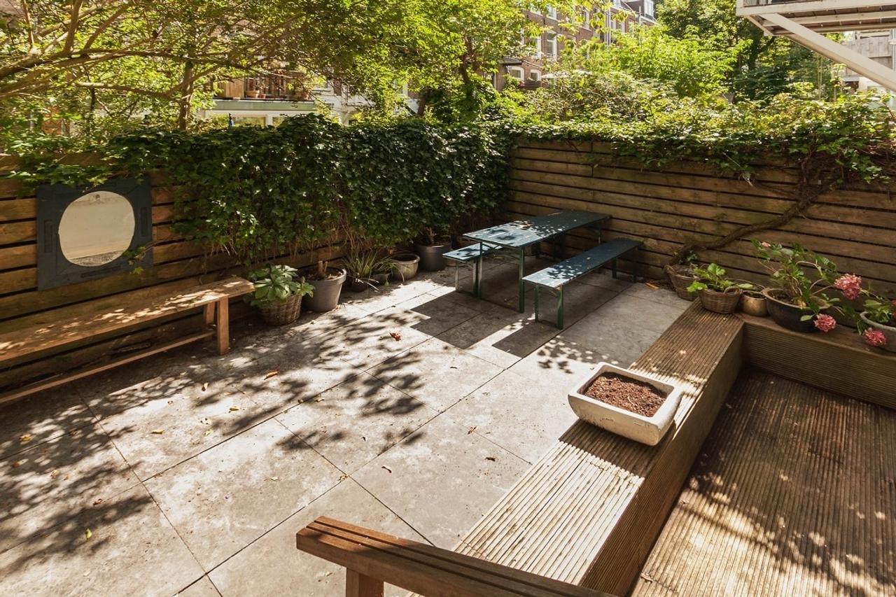 Dubbel benedenhuis met tuin bij Vondelpark - Afbeelding 3