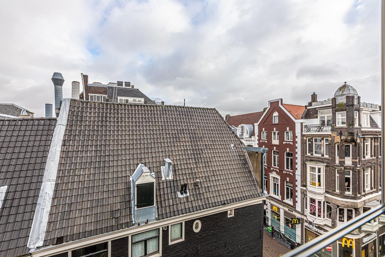 Furnished 1-bedroom apartment near Leidseplein - Image 16