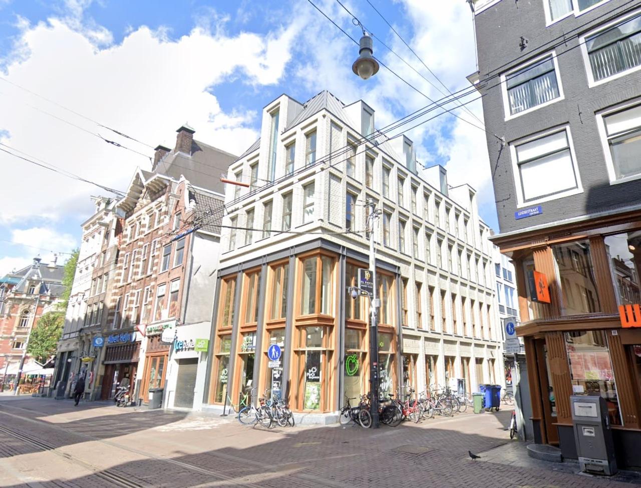Furnished 1-bedroom apartment near Leidseplein - Image 19
