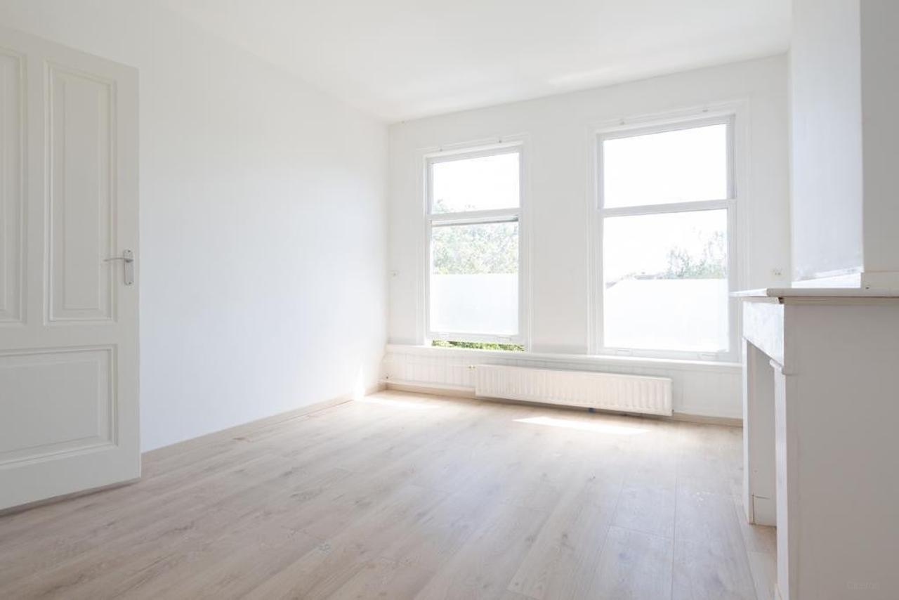 Dubbel bovenhuis met 3 slaapkamers in Den Haag - Afbeelding 8