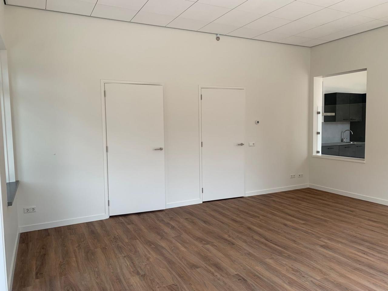 Gasloos 3-kamerappartement in Bloemenbuurt - Afbeelding 3