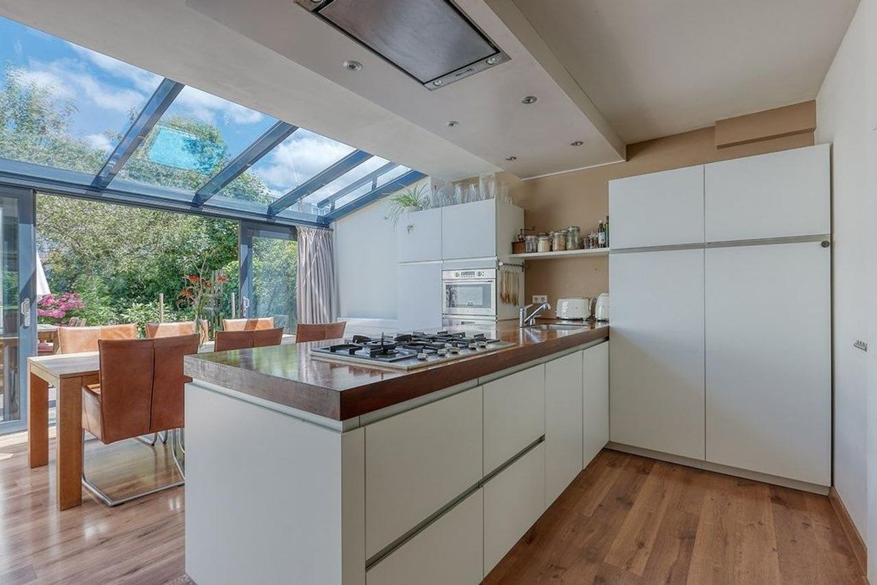 4-slaapkamer tussenwoning met tuin - Afbeelding 2
