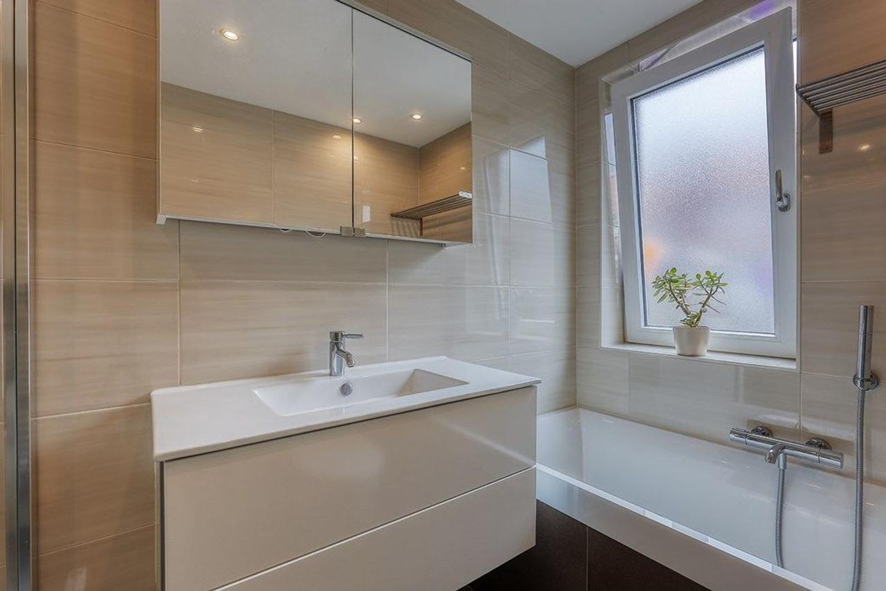4-slaapkamer tussenwoning met tuin - Afbeelding 23
