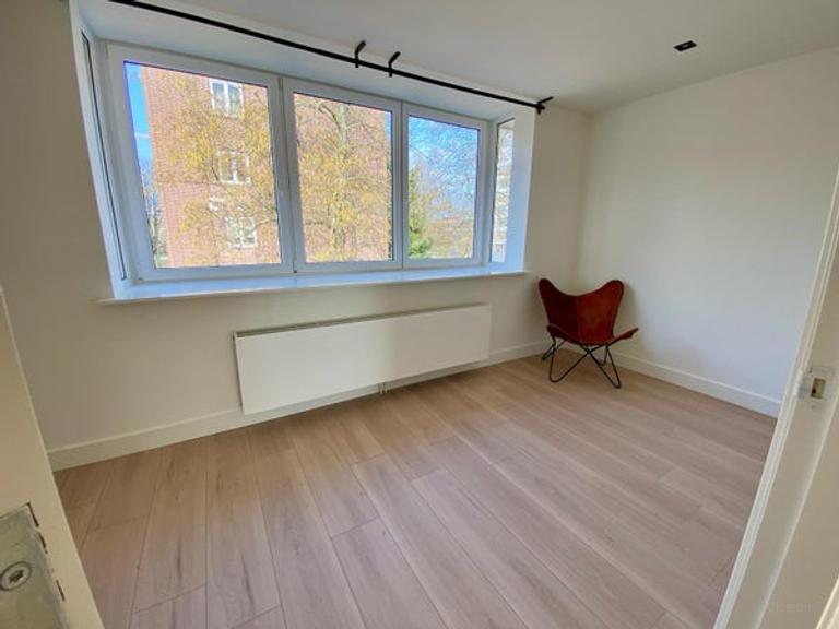 4-kamer appartement met zonnig terras - Afbeelding 11