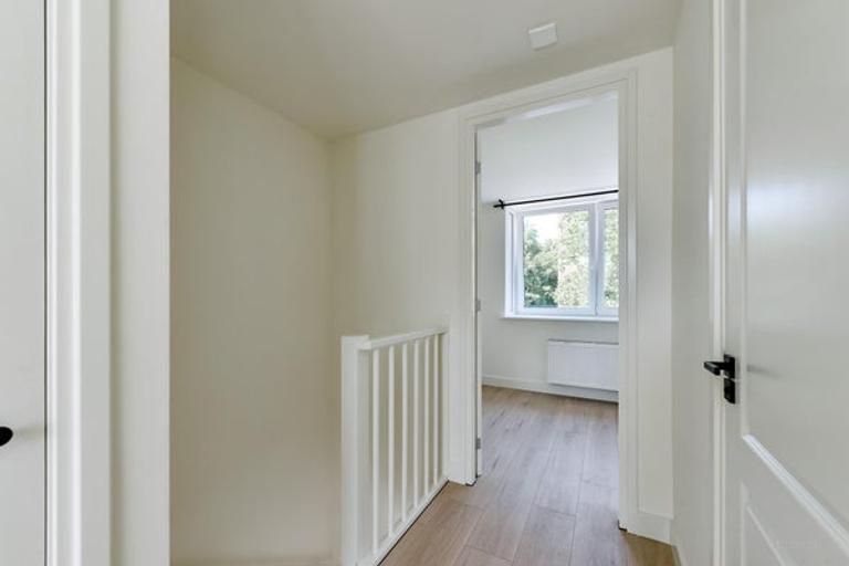 4-kamer appartement met zonnig terras - Afbeelding 20