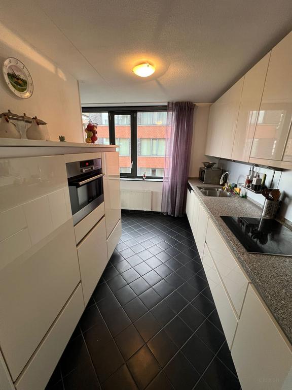 4-kamer appartement in Koningsveldbuurt - Afbeelding 9