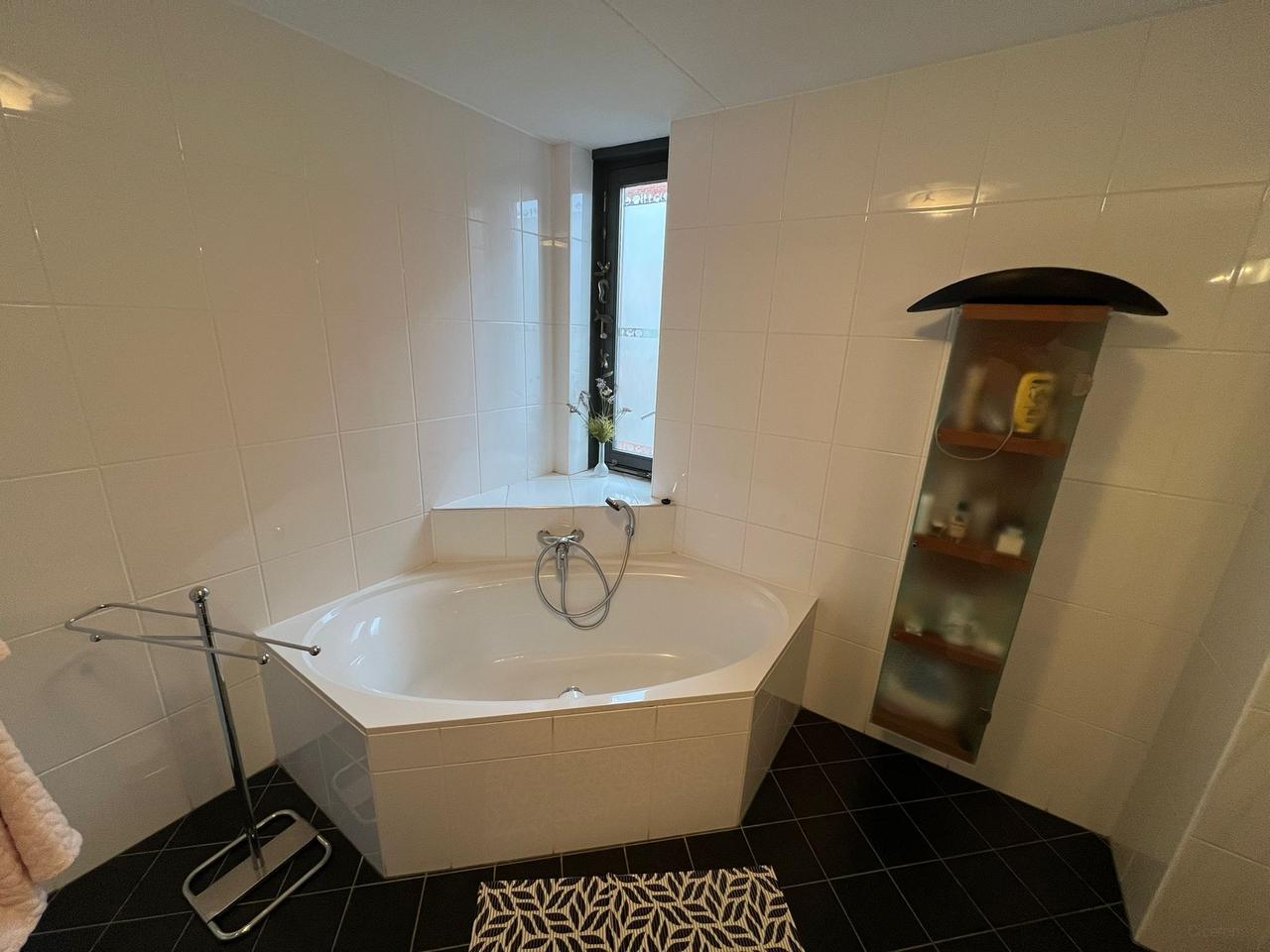 4-kamer appartement in Koningsveldbuurt - Afbeelding 14
