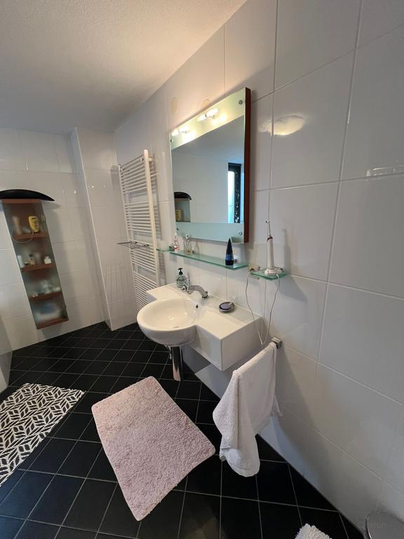 4-kamer appartement in Koningsveldbuurt - Afbeelding 15