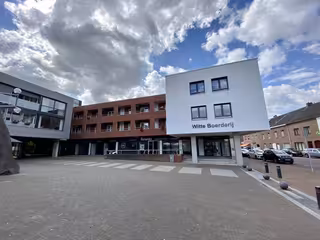 55+ appartement met balkon in Amby