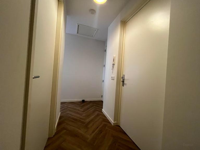 Gemeubileerd appartement met airco in centrum - Afbeelding 5