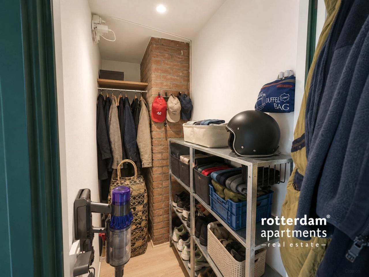 Gemeubileerd 3-kamerappartement met havenzicht - Afbeelding 25