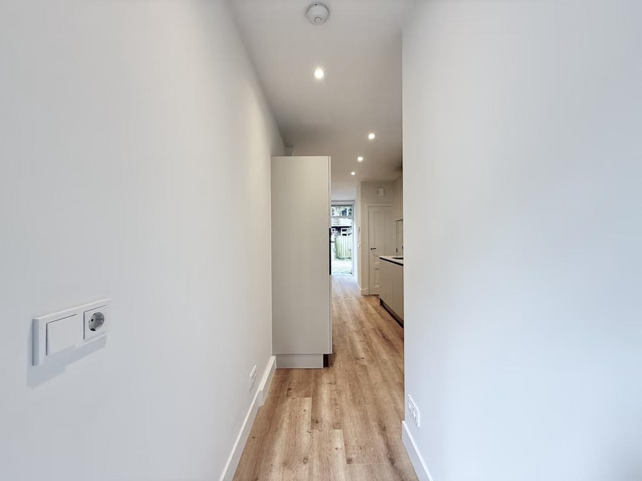 2-slaapkamer appartement met tuin in De Baarsjes - Afbeelding 6