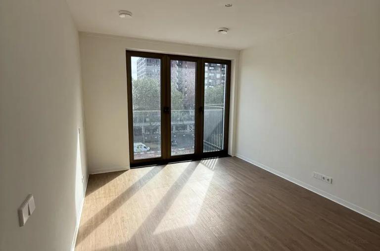 2-kamerappartement met terras in Katendrecht - Afbeelding 33