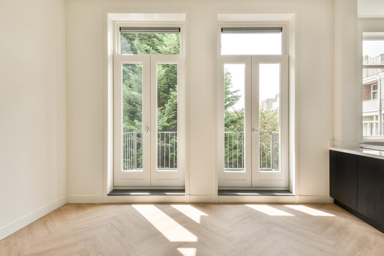 2-slaapkamer appartement met zonnig balkon - Afbeelding 4
